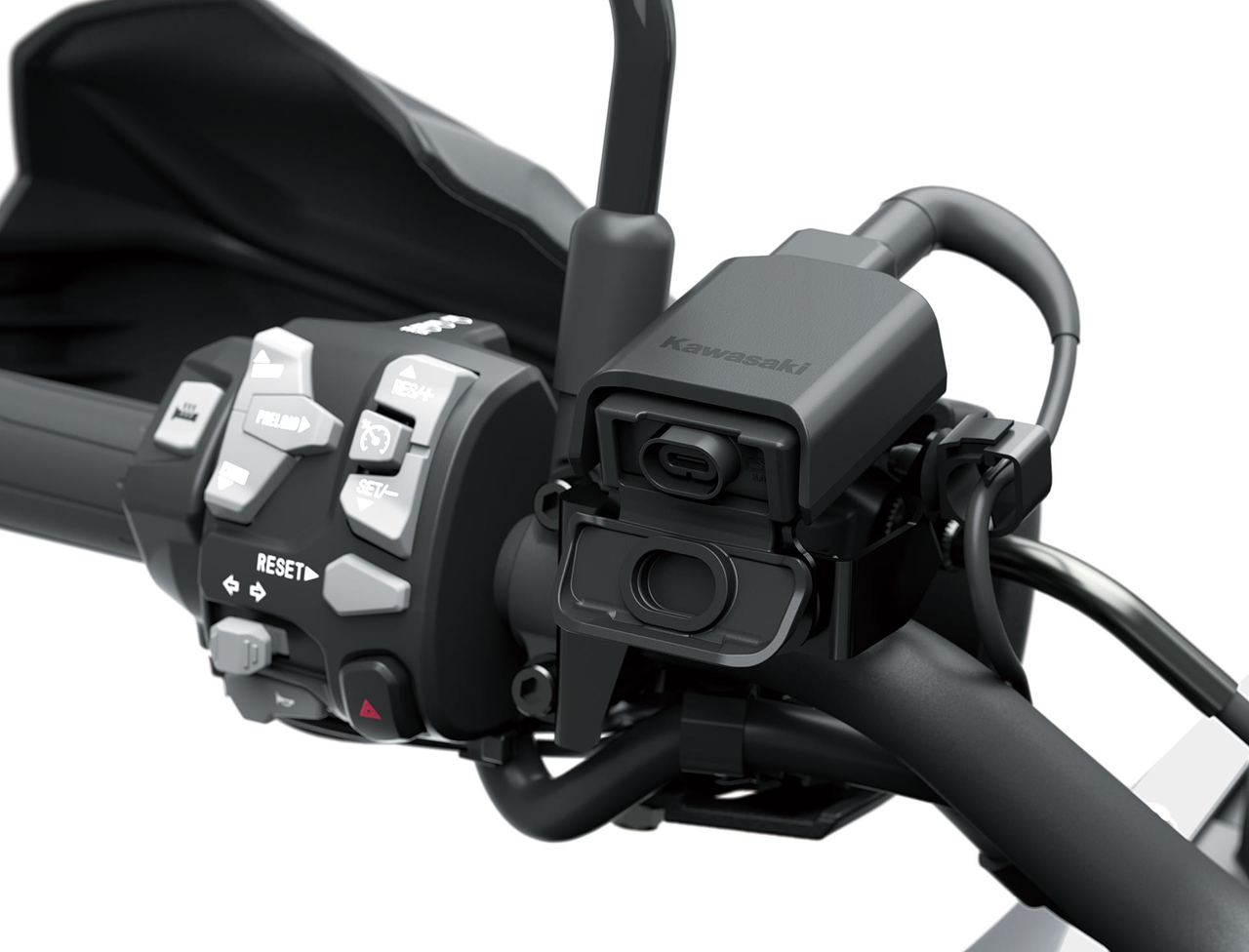 Presa USB-C montata sul manubrio